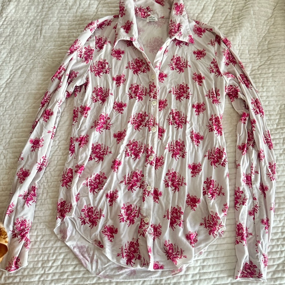 Wilfred size medium blouse.